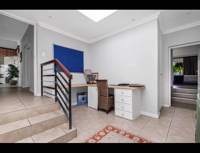 5 BEDROOM HOUSE FOR SALE IN DAINFERN GOLF ESTATE